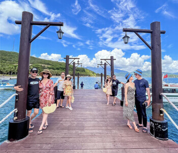Khám Phá Tour 3 Đảo VIP Nha Trang Hòn Tằm 2025