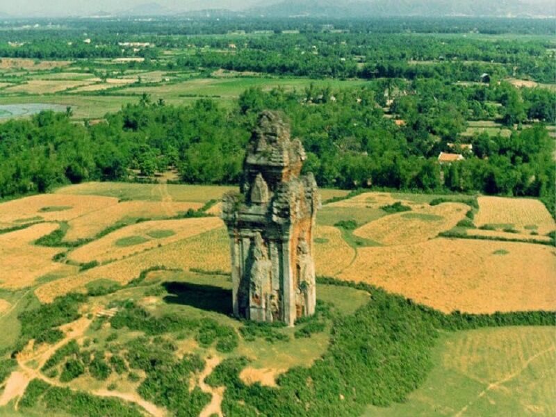 Tháp Thủ Thiện Bình Định